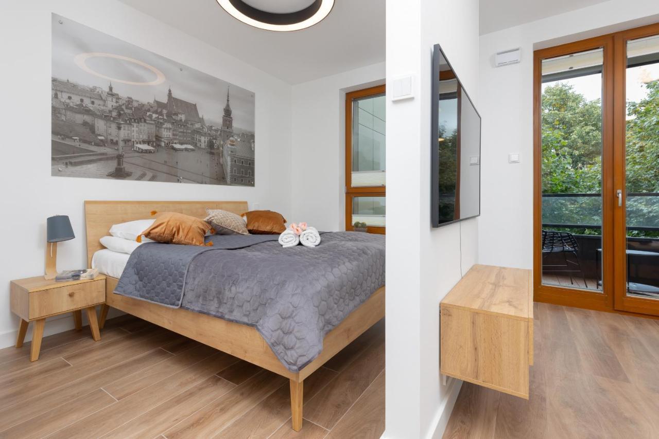 Srodmiescie Warsaw Muranow Apartments With Parking By Noclegi Renters Εξωτερικό φωτογραφία