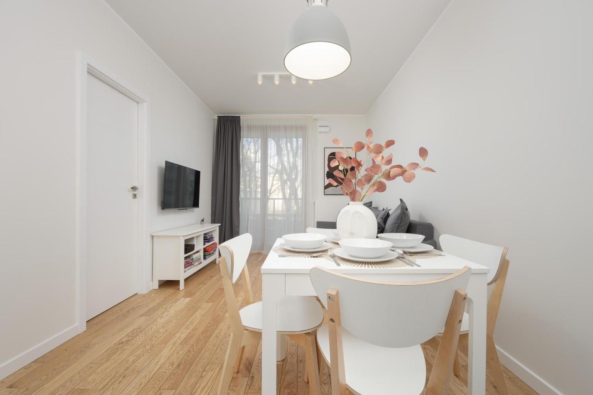 Srodmiescie Warsaw Muranow Apartments With Parking By Noclegi Renters Εξωτερικό φωτογραφία